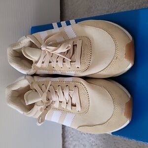Adidas Original I-5923 W size 6.5
